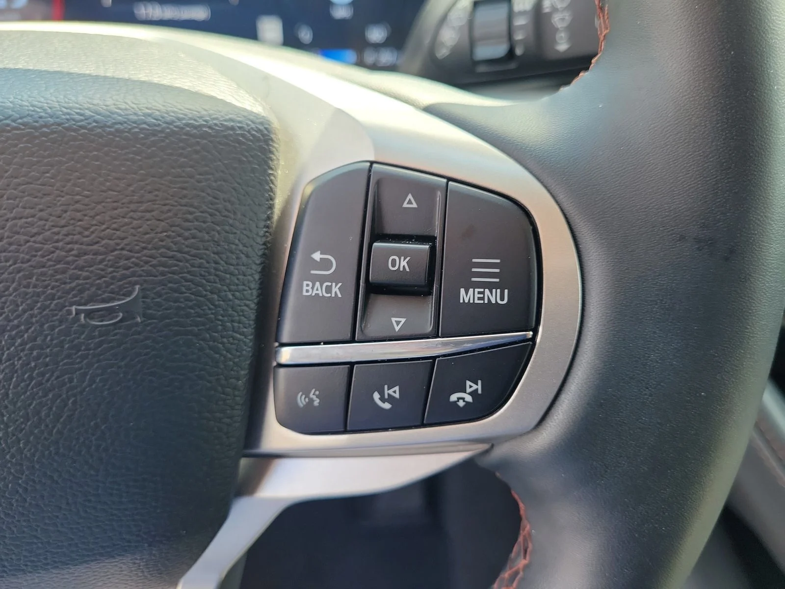 Certified Used 2025 Blue Ford Active image 23