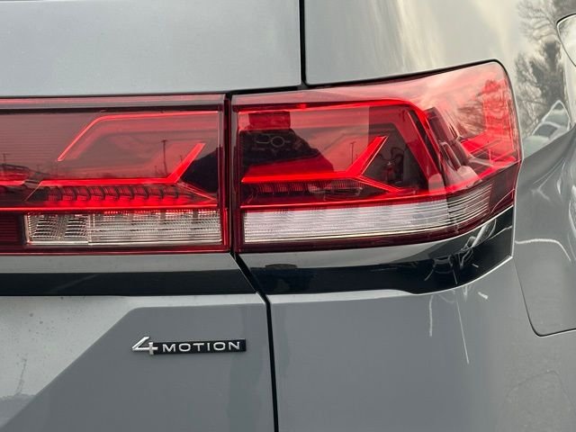 New 2026 Pure Gray Volkswagen 2.0T Peak Edition image 15