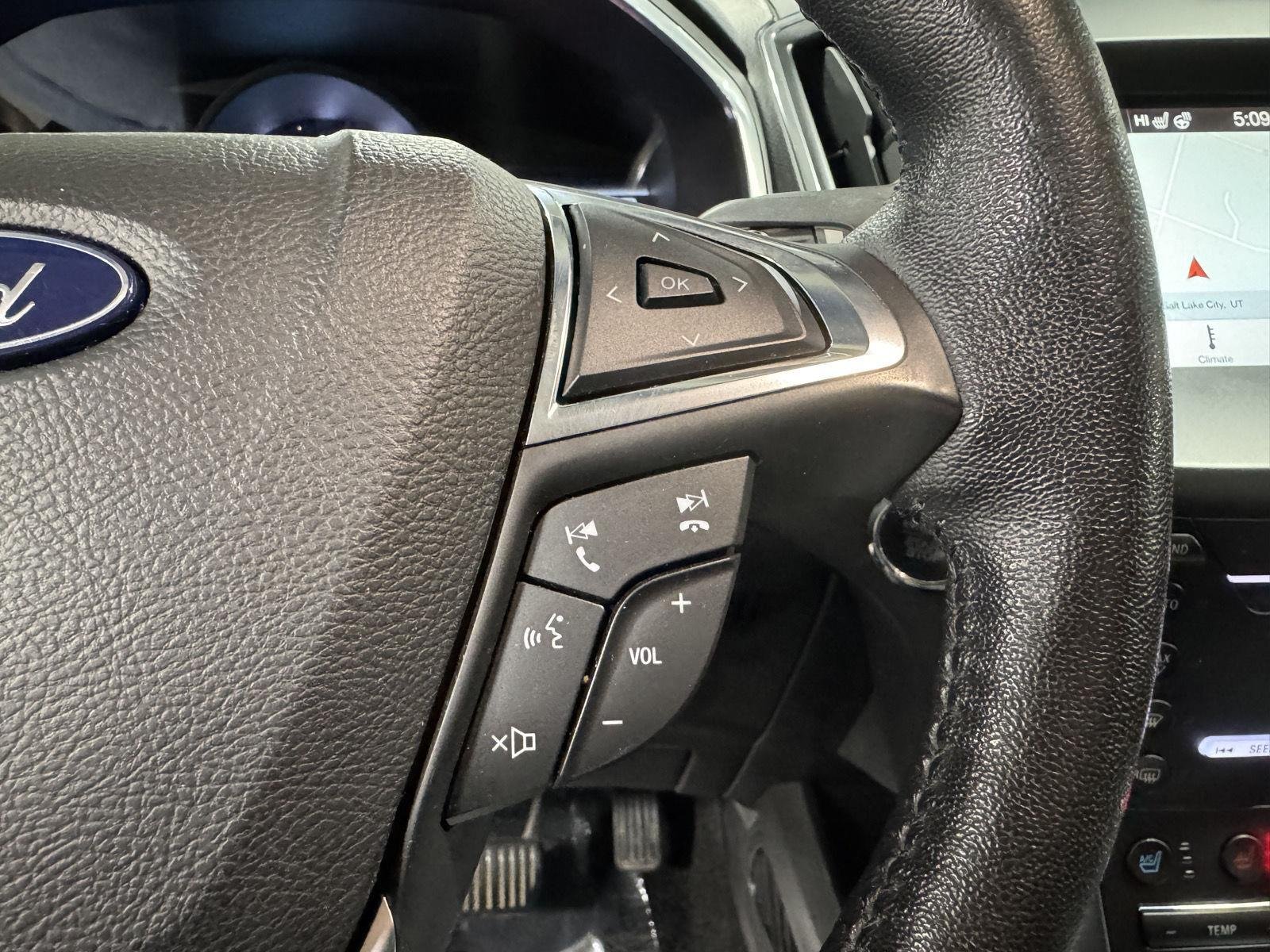 2017 Ford Edge Titanium - Photo 26