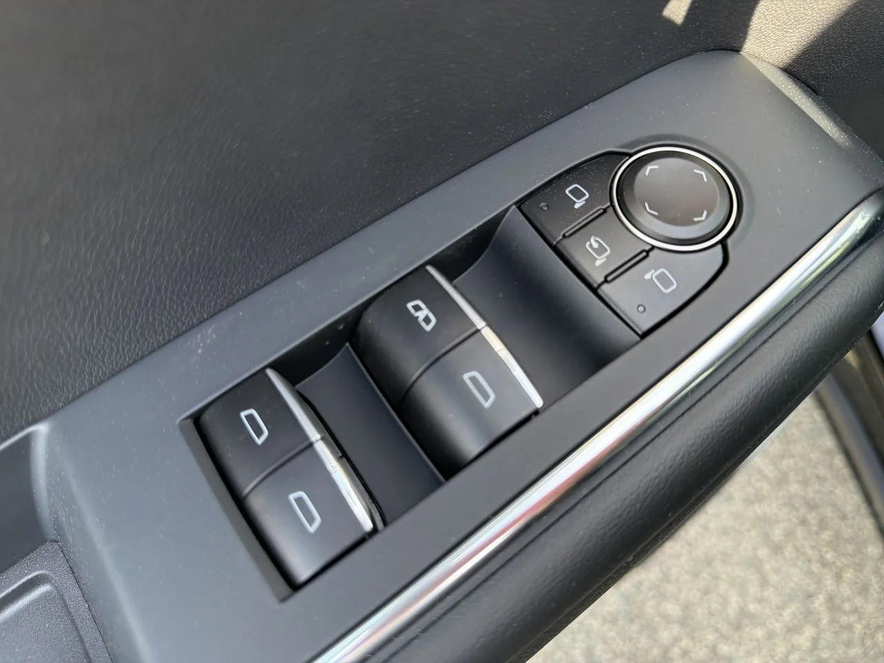 New 2026 Ebony Twilight Metallic GMC Denali image 19