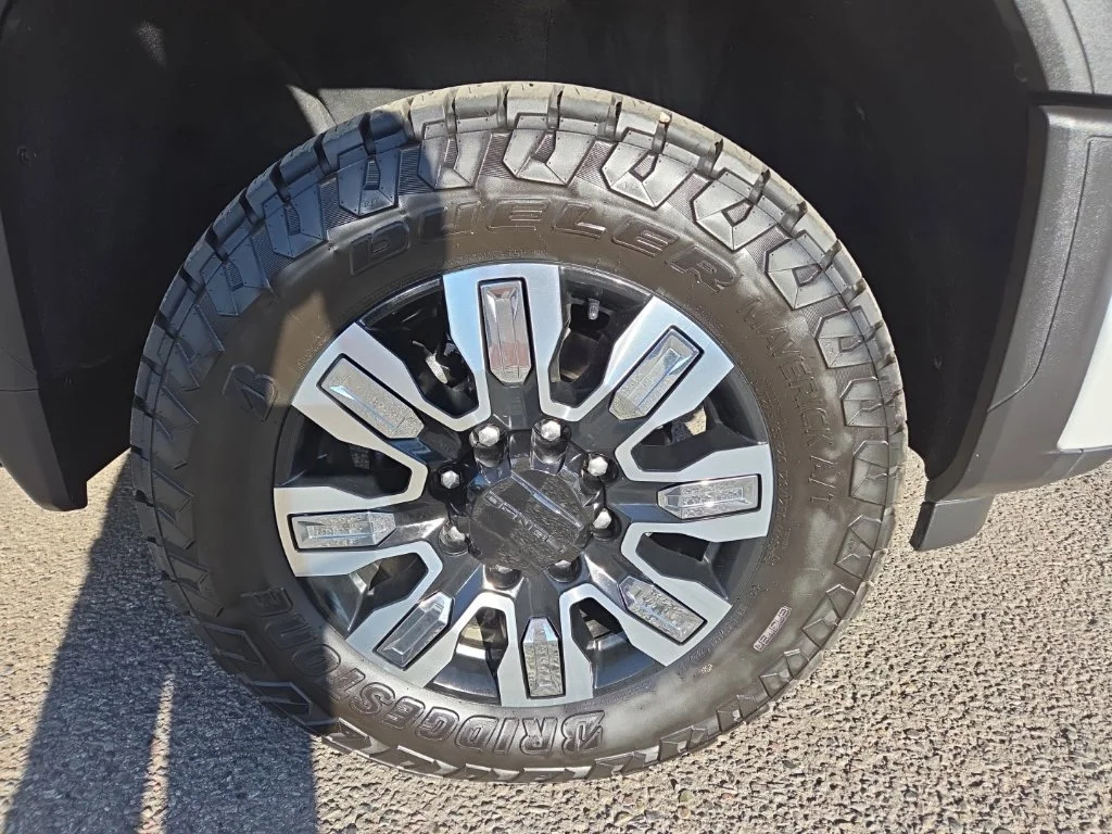 Used 2024 White GMC Denali image 14