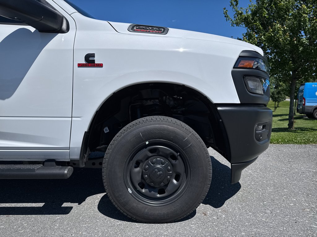 New 2026 Bright White Clear-Coat Exterior Paint RAM Tradesman image 22