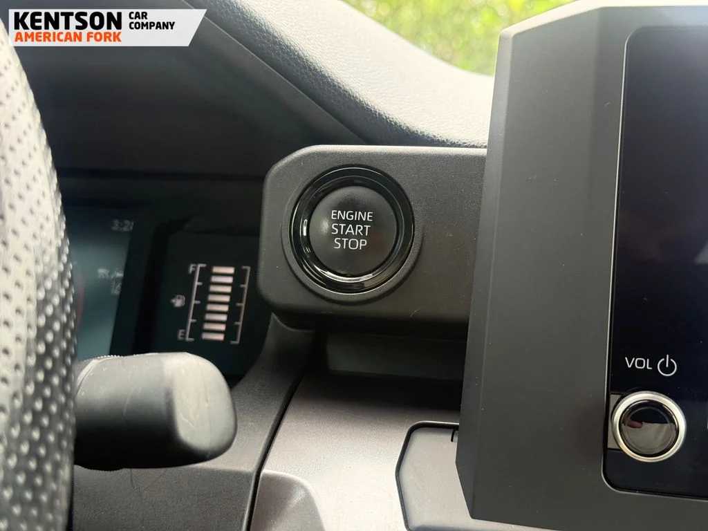 Used 2025 Silver Toyota SR5 image 25