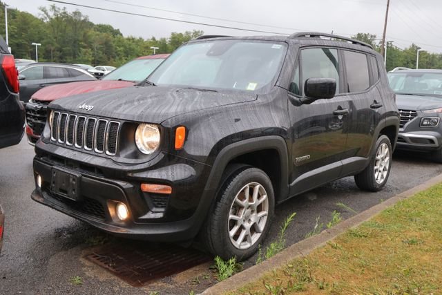 Used 2021 Black Jeep Latitude image 2