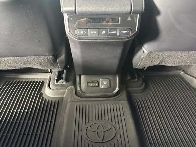 Used 2023 Wind Chill Pearl Toyota Limited image 13