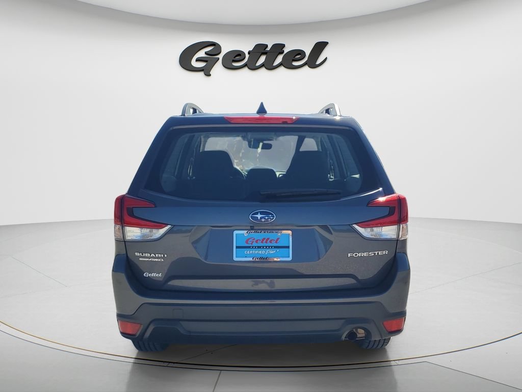 Used 2021 Gray Subaru 4DR SUV CVT image 6