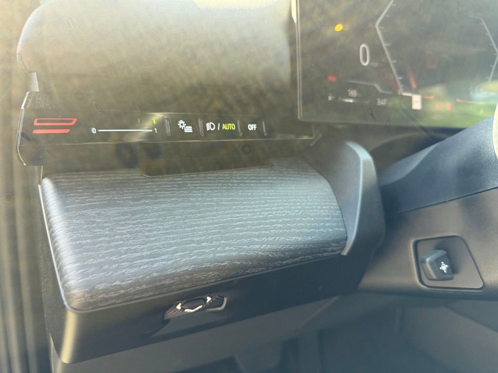 Used 2026 Black BMW 530i image 16