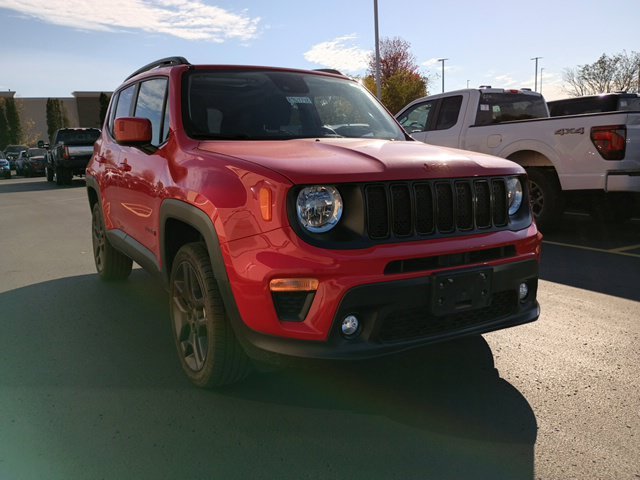 Certified Used 2022 Red Jeep Latitude image 1