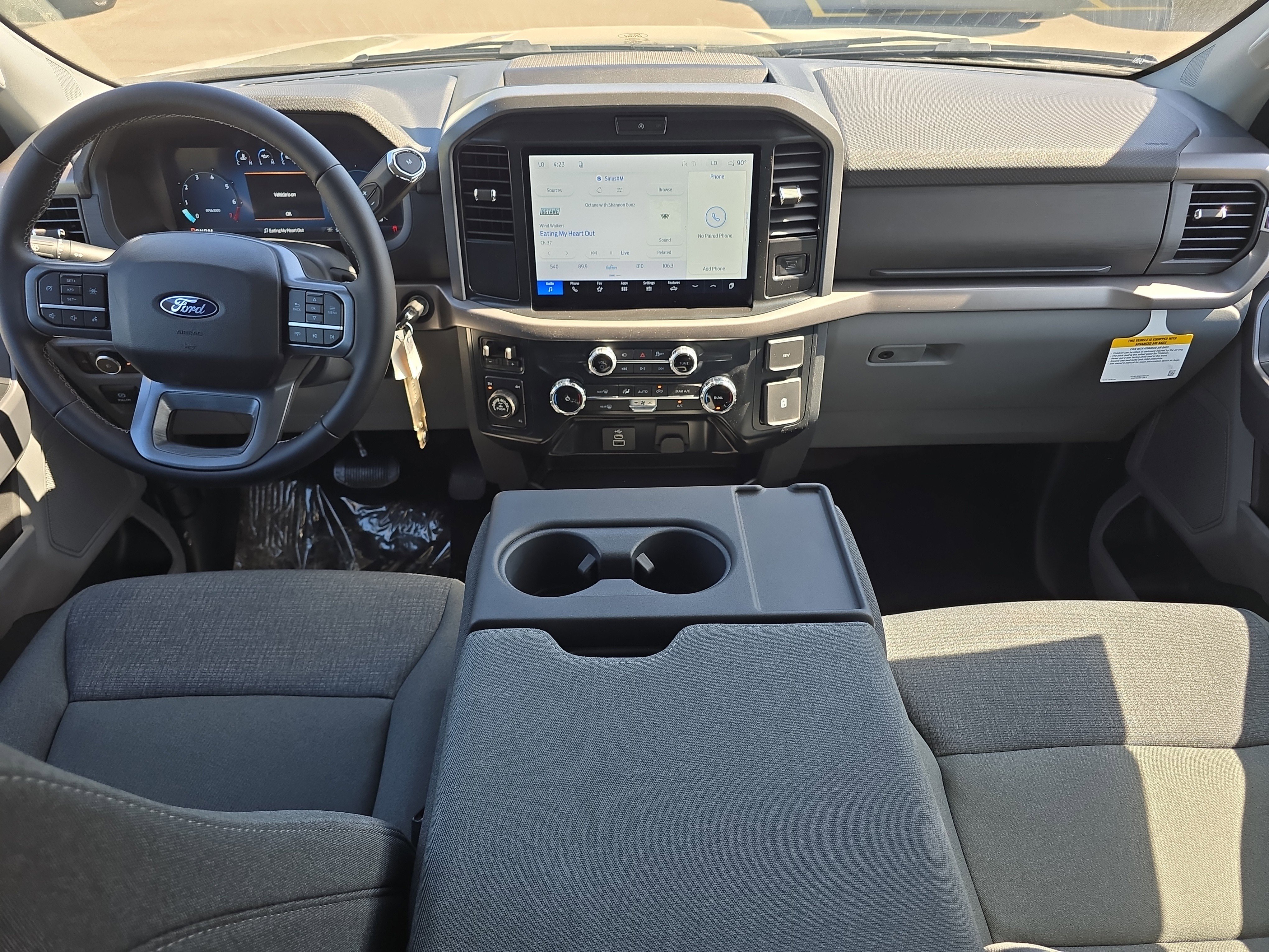New 2026 Carbonized Gray Metallic Ford XLT image 29