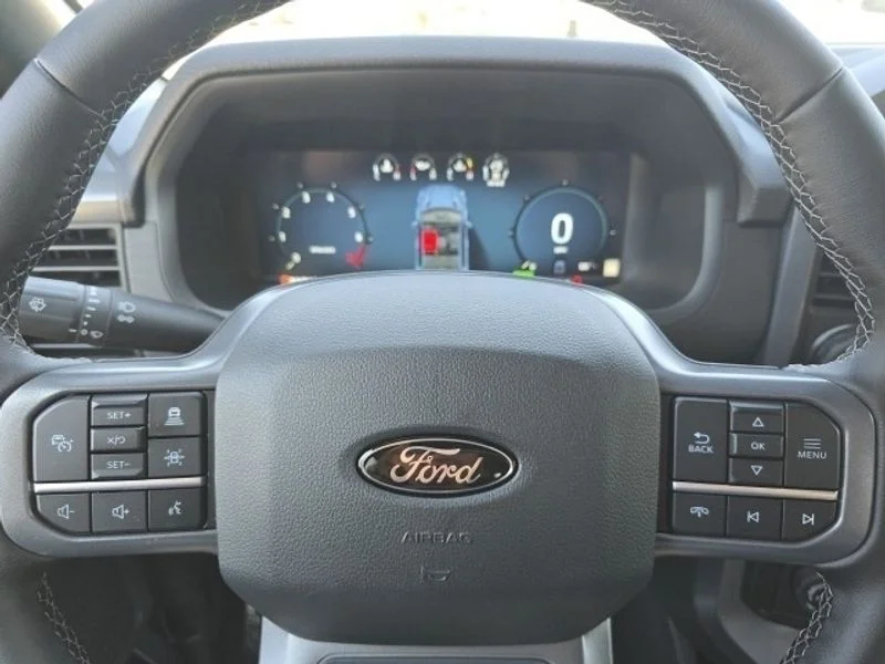 2025 Ford F-150 XLT - Photo 14