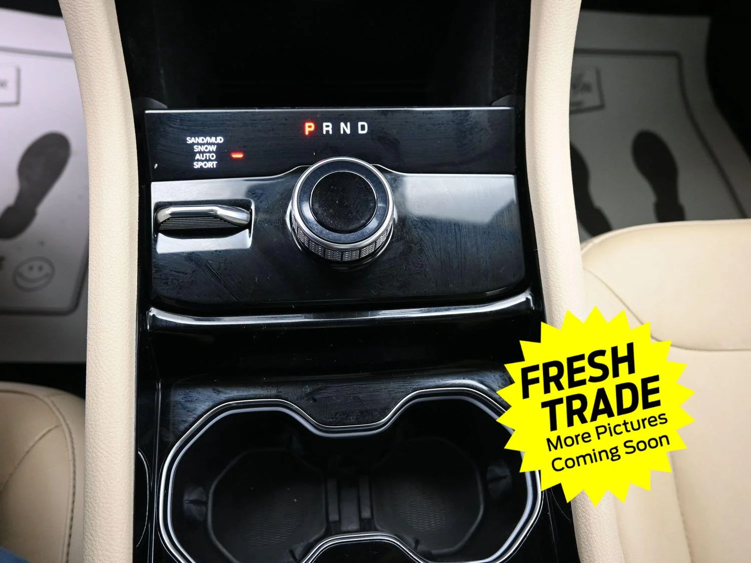 Used 2022 Silver Zynith Jeep Limited image 35