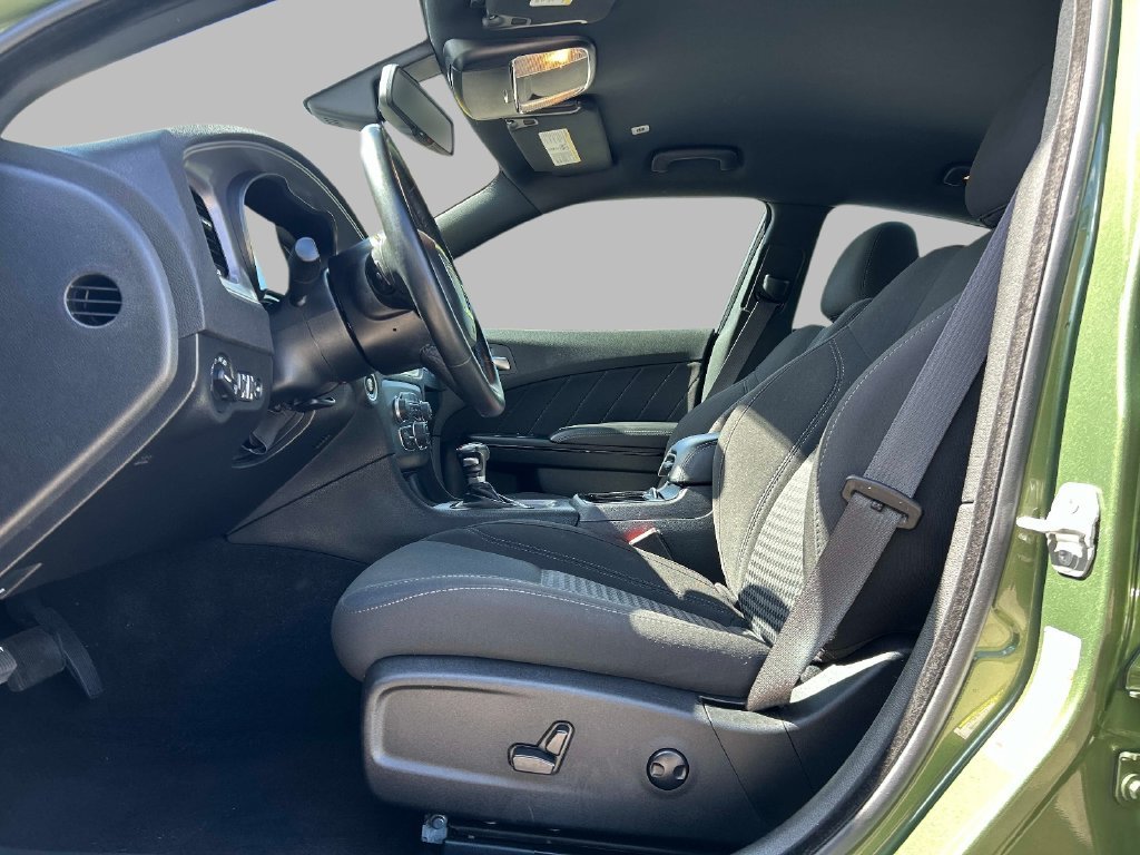 Used 2023 Green Dodge SXT image 12