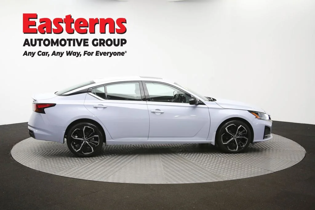Used 2023 Gray Nissan 2.5 SR image 45