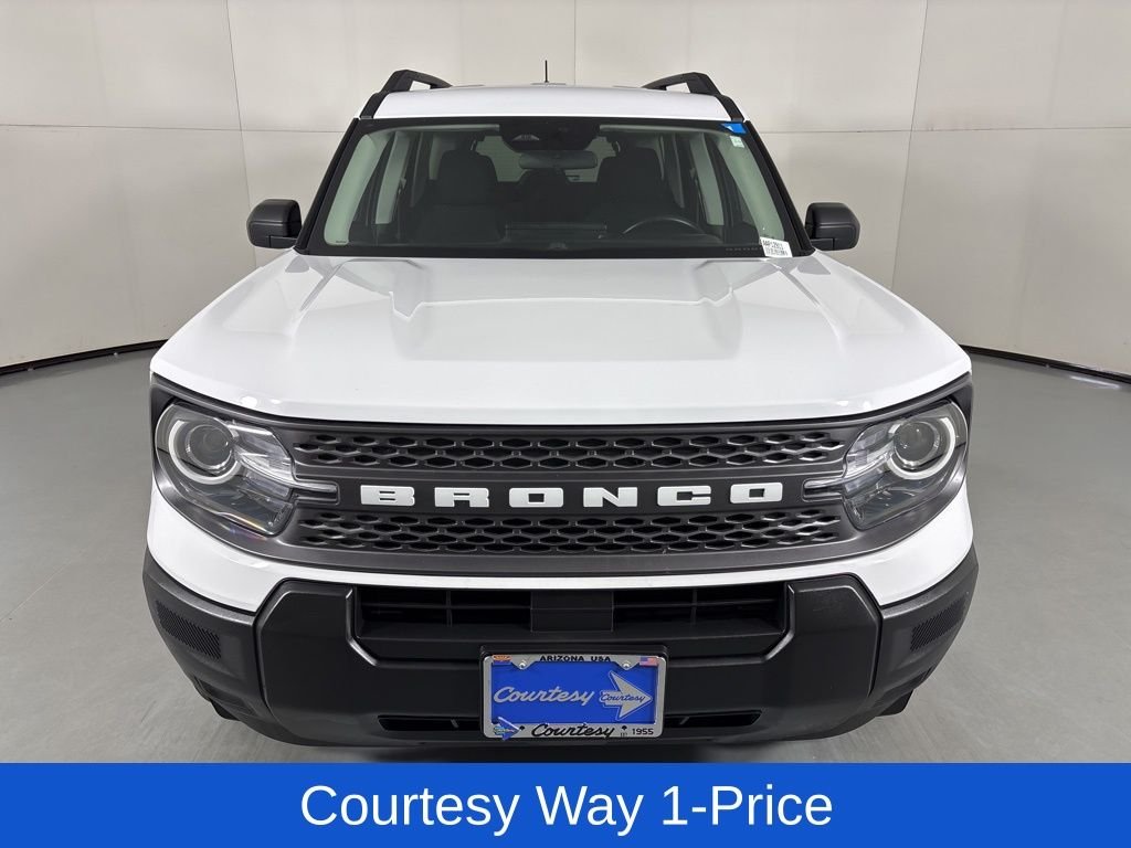 Used 2025 White Ford Big Bend image 4
