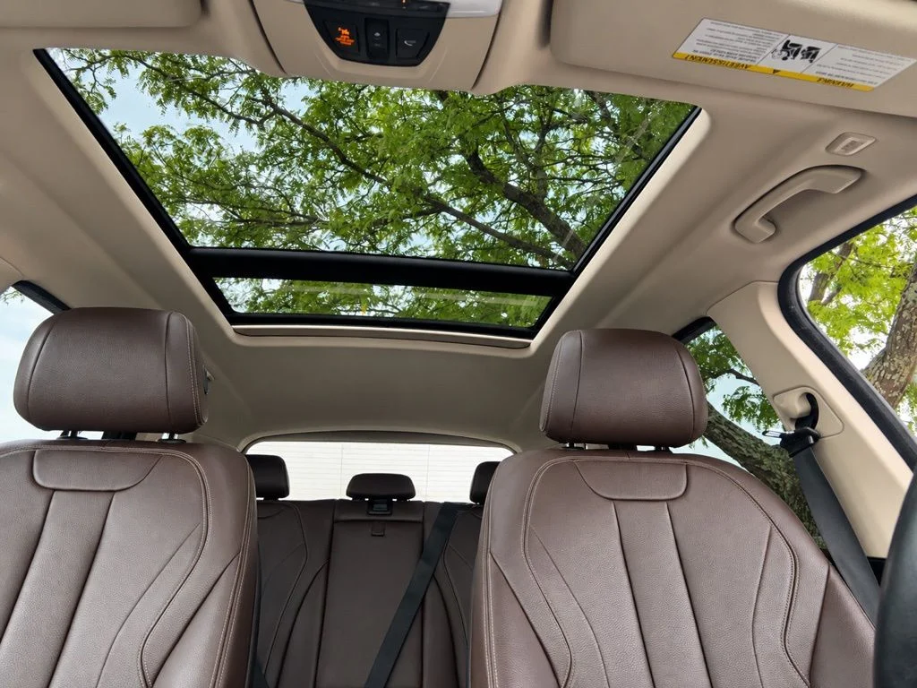 Used 2015 White Metallic BMW xDrive35i image 16