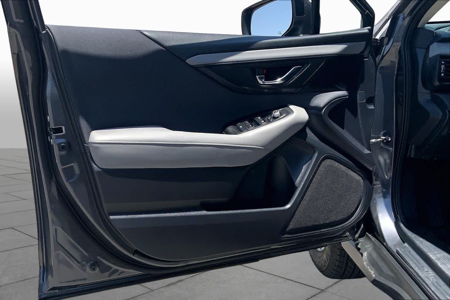 Used 2025 Magnetite Gray Metallic Subaru Premium image 20