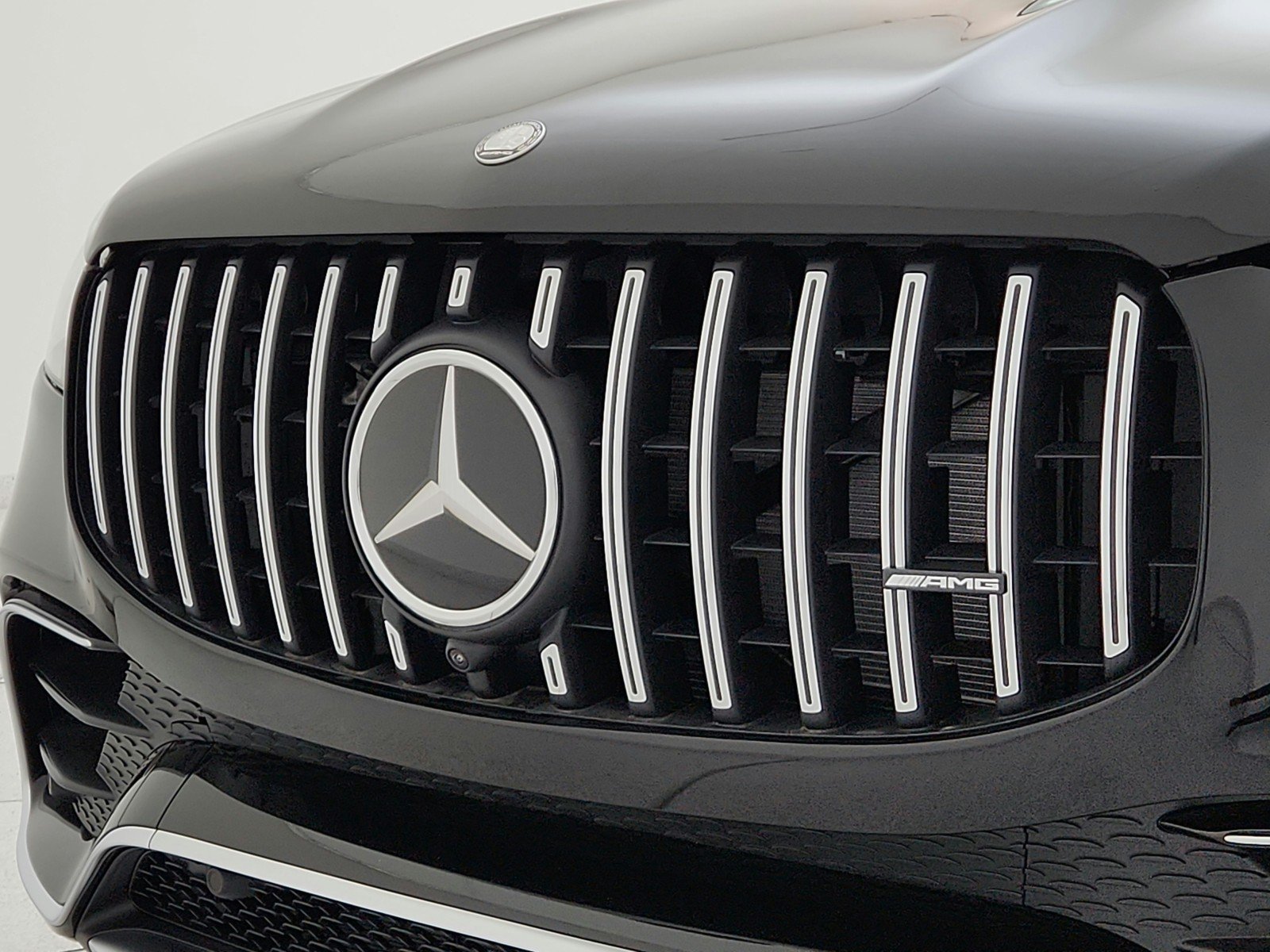 Certified Used 2025 Obsidian Black Metallic Mercedes-Benz AMG® GLS 63 image 25