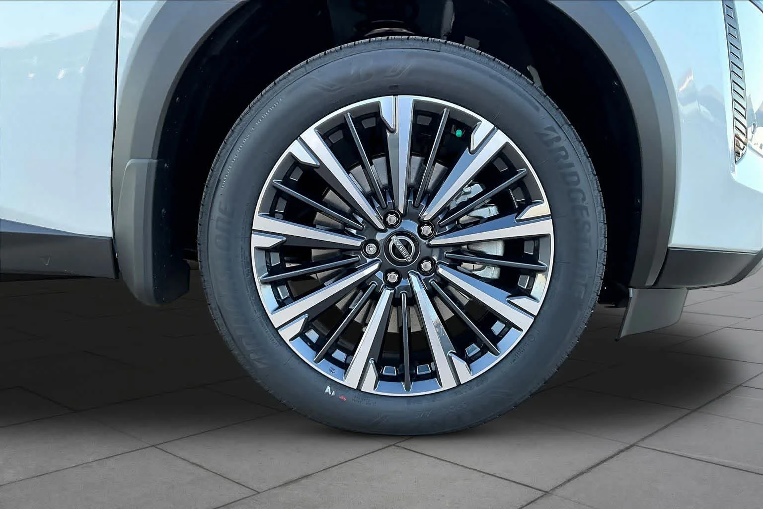New 2026 Everest White Pearl Tricoat Nissan Platinum image 12