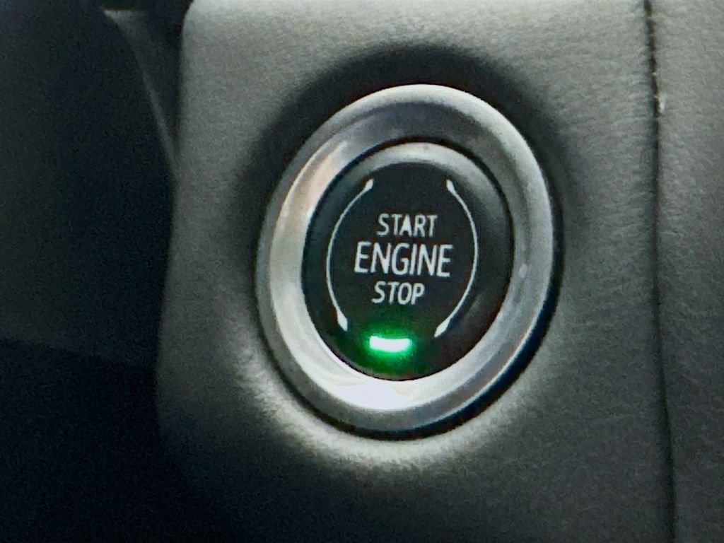 Used 2024 Black Chevrolet Z71 image 18