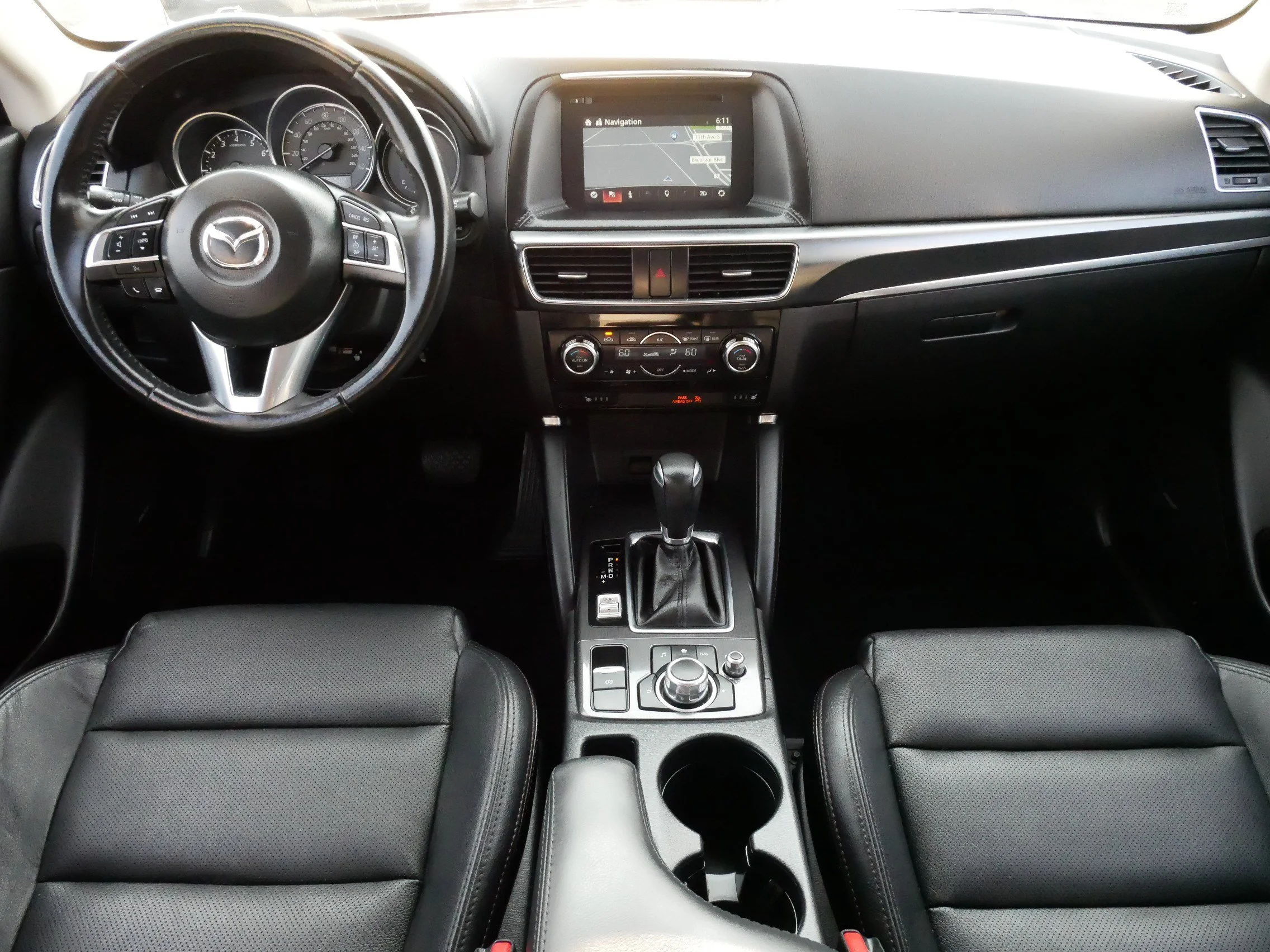 Used 2016 Sonic Silver Metallic Mazda Grand Touring image 10