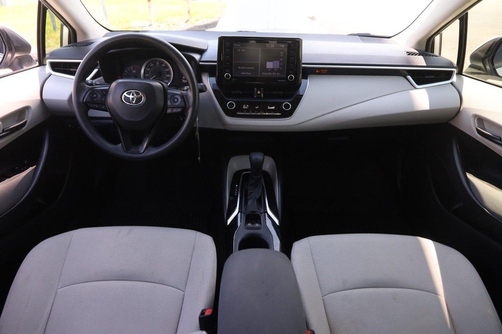 Certified Used 2022 Classic Silver Metallic Toyota LE CVT (Natl) image 19