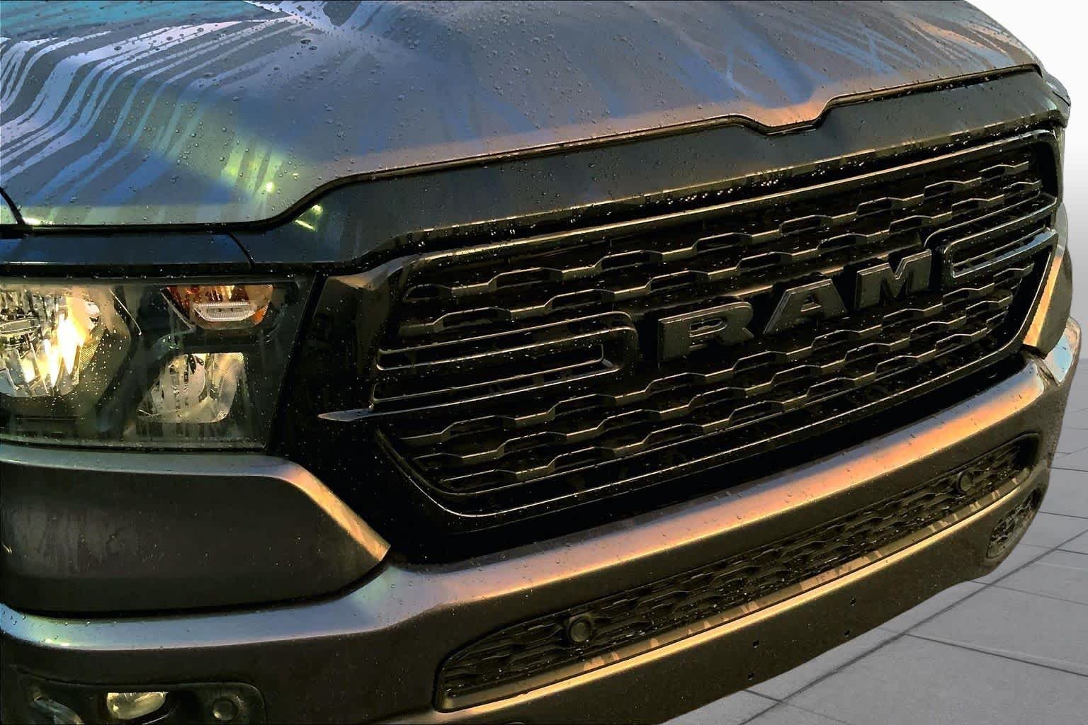 Used 2022 Granite Crystal Metallic Clearcoat Ram Big Horn image 29