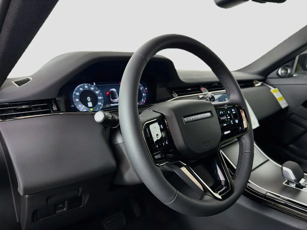New 2026 Fuji White Land Rover S image 9