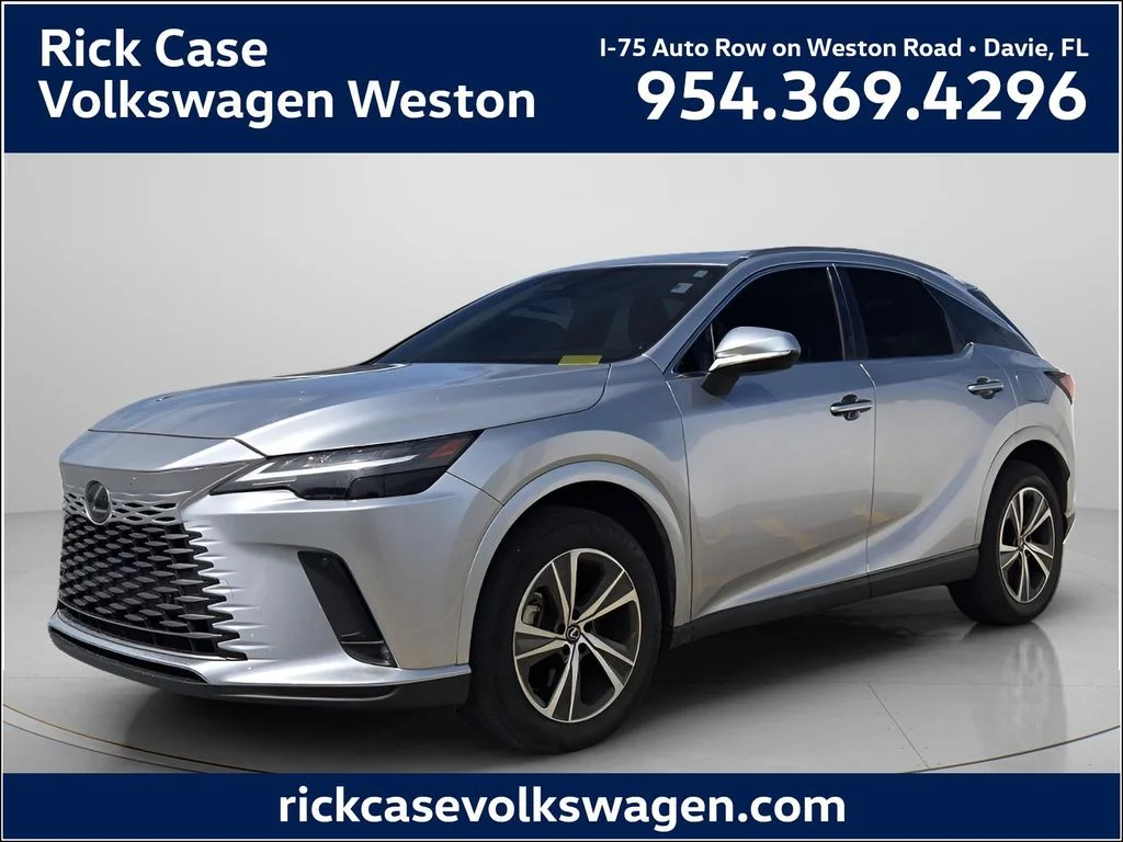 Used 2023 Silver Lexus 350 Premium image 1