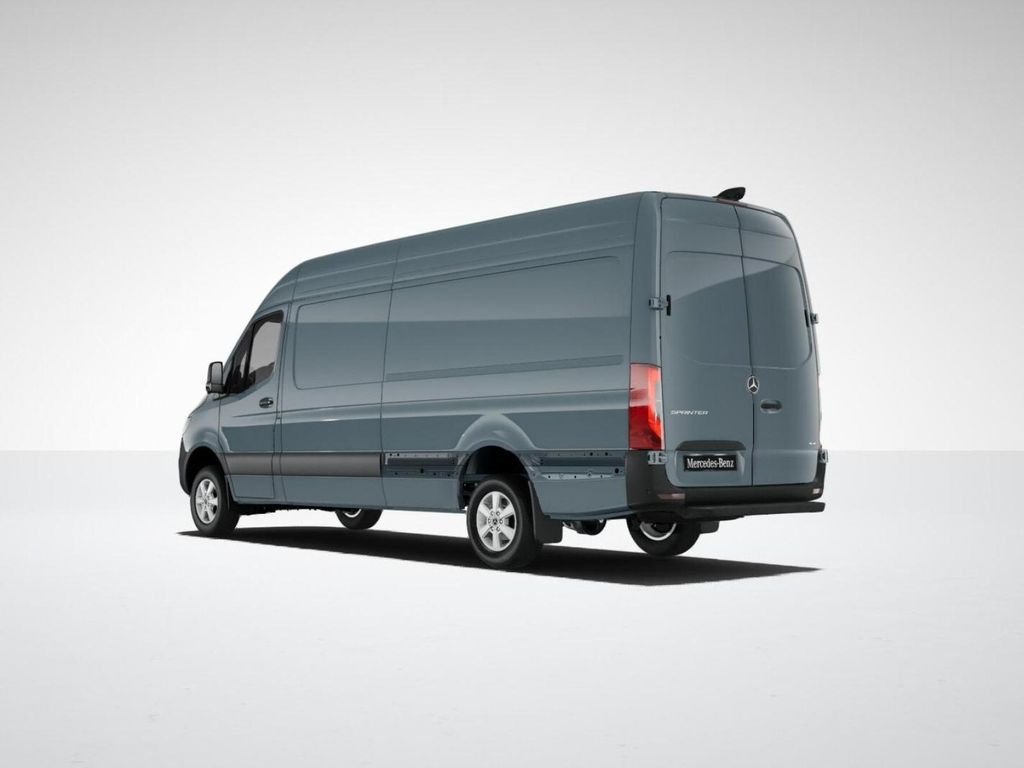 New 2026 Blue Mercedes-Benz Cargo 170 WB image 29
