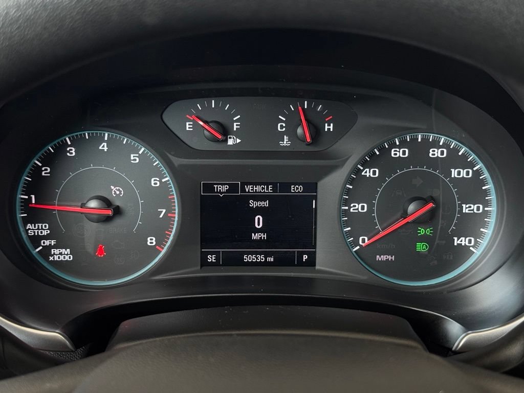 Used 2025 Lakeshore Blue Metallic Chevrolet 1LT image 29