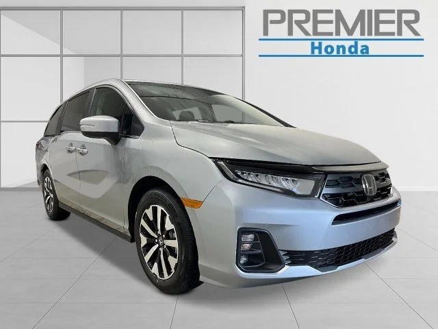 New 2027 Silver Honda EX-L image 8