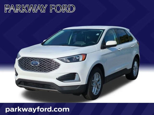Used 2024 White Ford SEL image 1