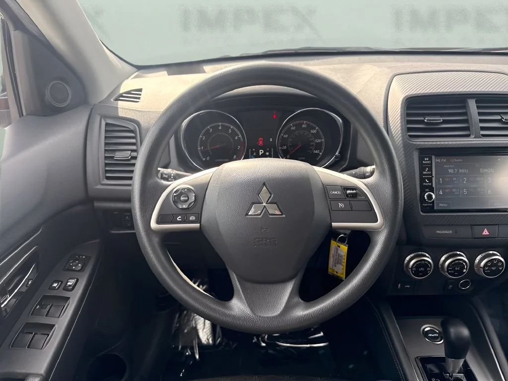 Used 2024 Orange Mitsubishi 2.0 ES image 11