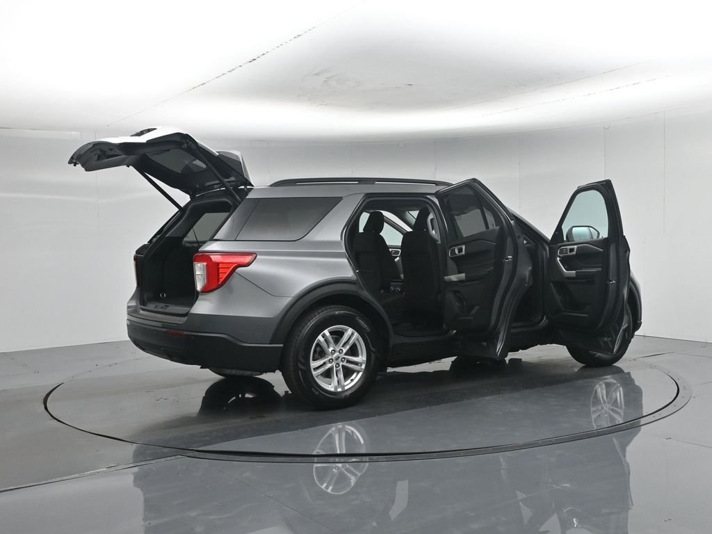 Certified Used 2021 Gray Ford XLT image 6
