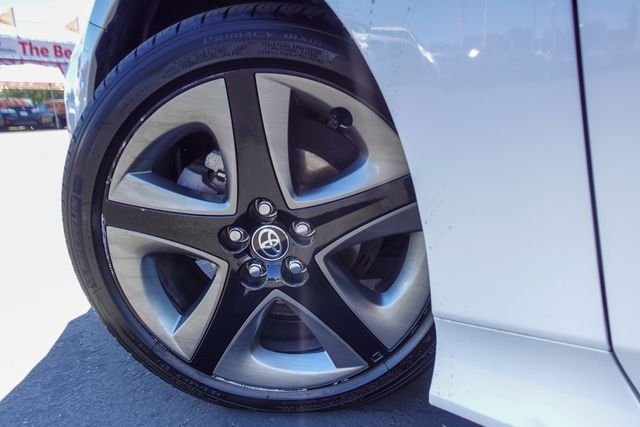 Used 2022 Beige Toyota XLE image 13