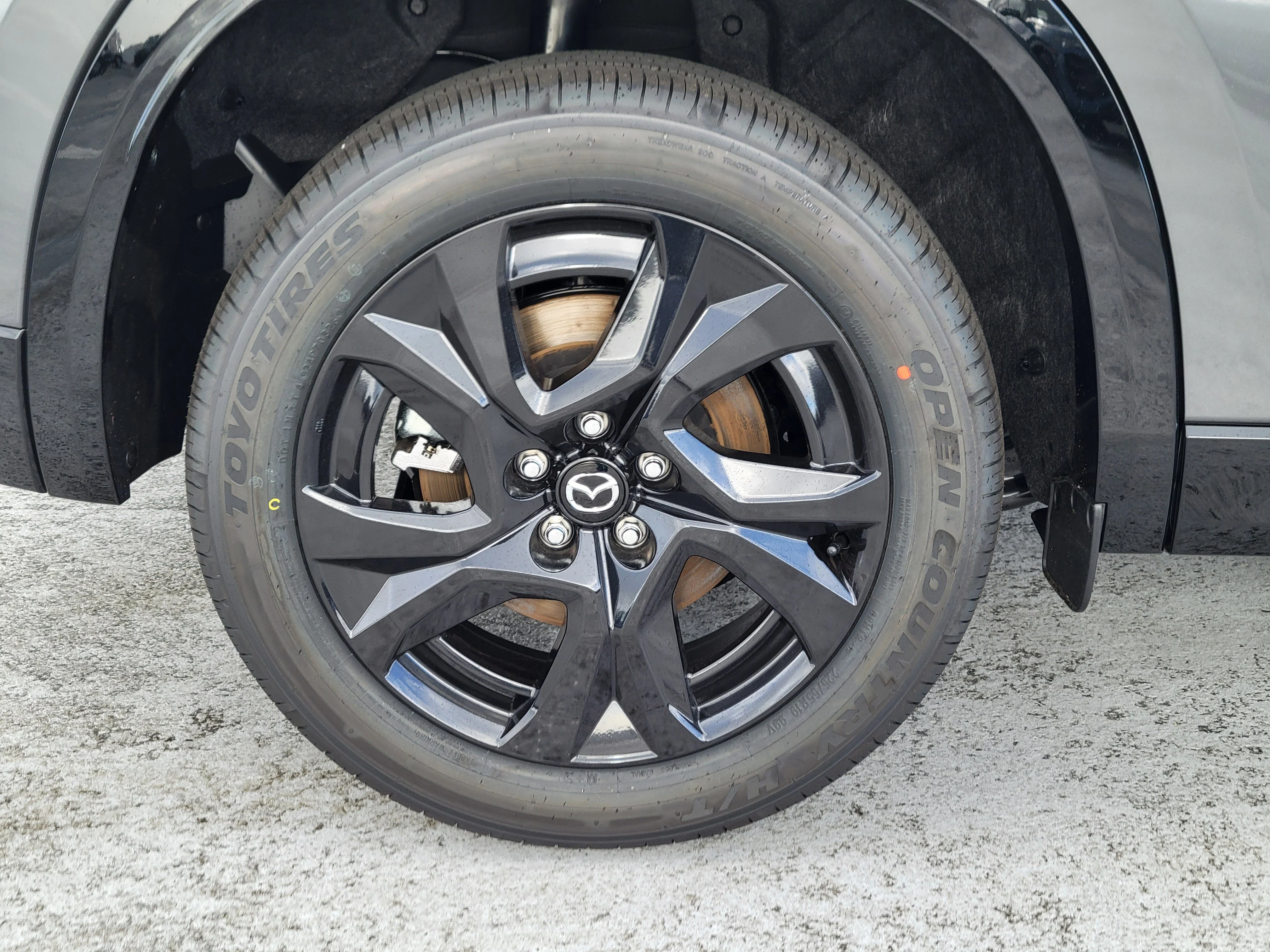 New 2026 Machine Gray Metallic Mazda 2.5 S Premium Plus AWD image 5