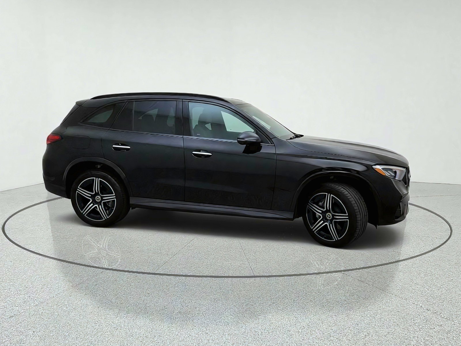 Certified Used 2026 Black Mercedes-Benz GLC 300 image 6