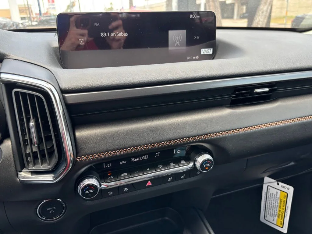 2025 Mazda CX-50 Premium Plus - Photo 9