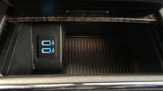 Used 2017 Black Ford Lariat image 32