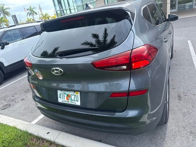 Used 2019 Gray Hyundai SE image 7