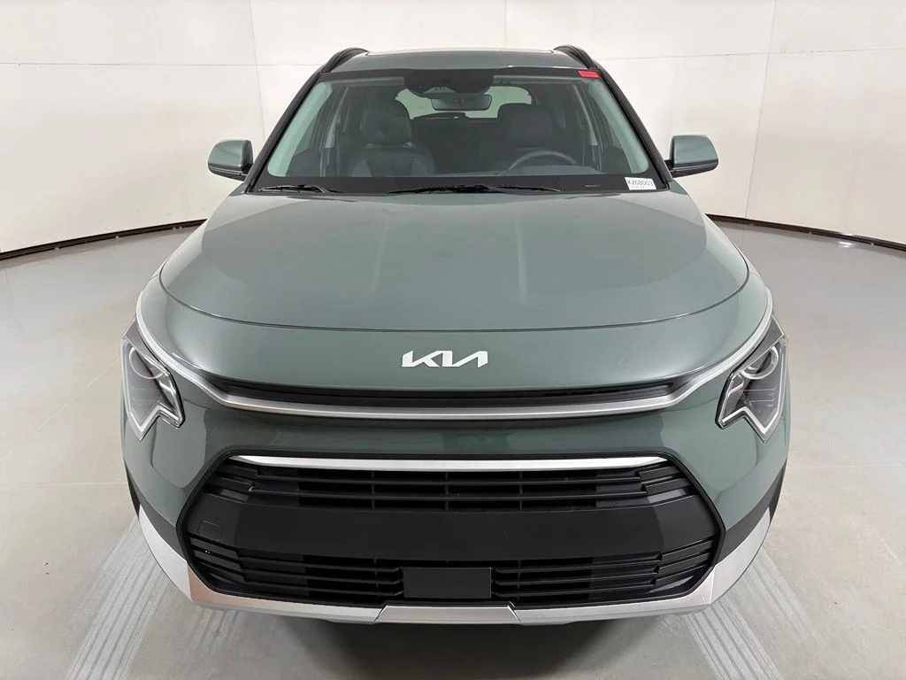 New 2026 Cityscape Green Kia EX image 3