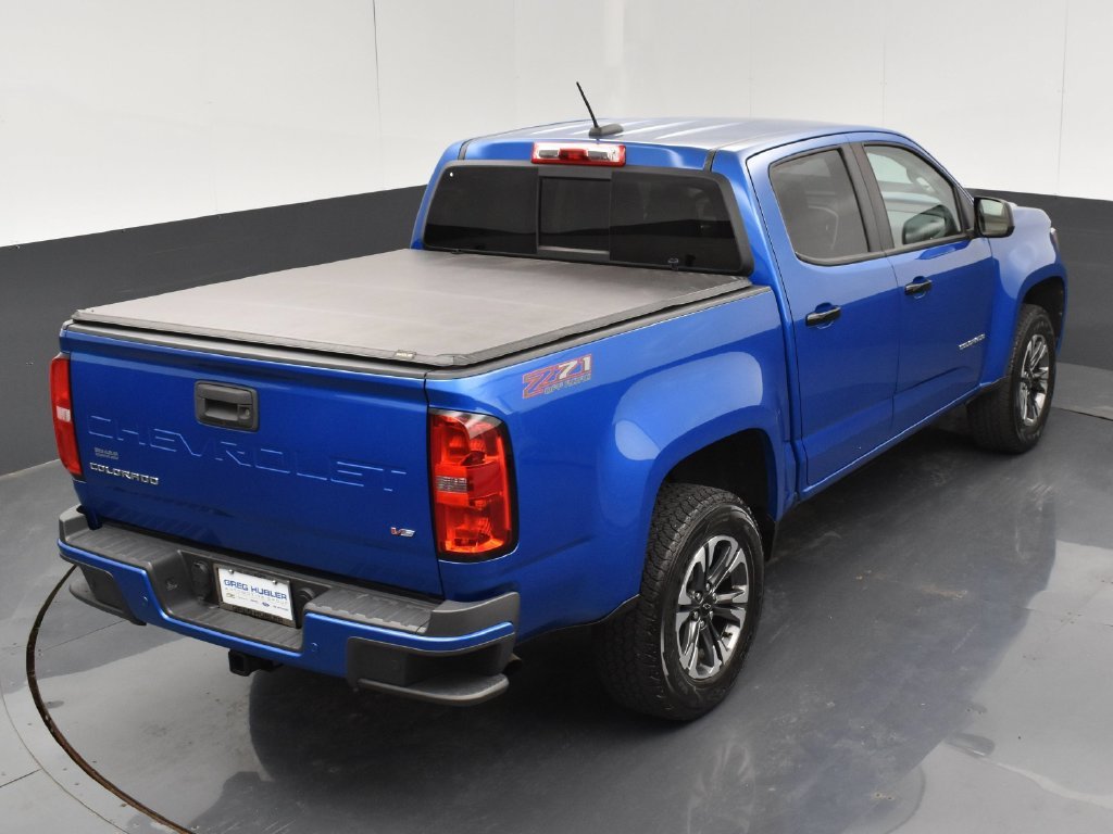 Used 2021 Blue Chevrolet Z71 image 29