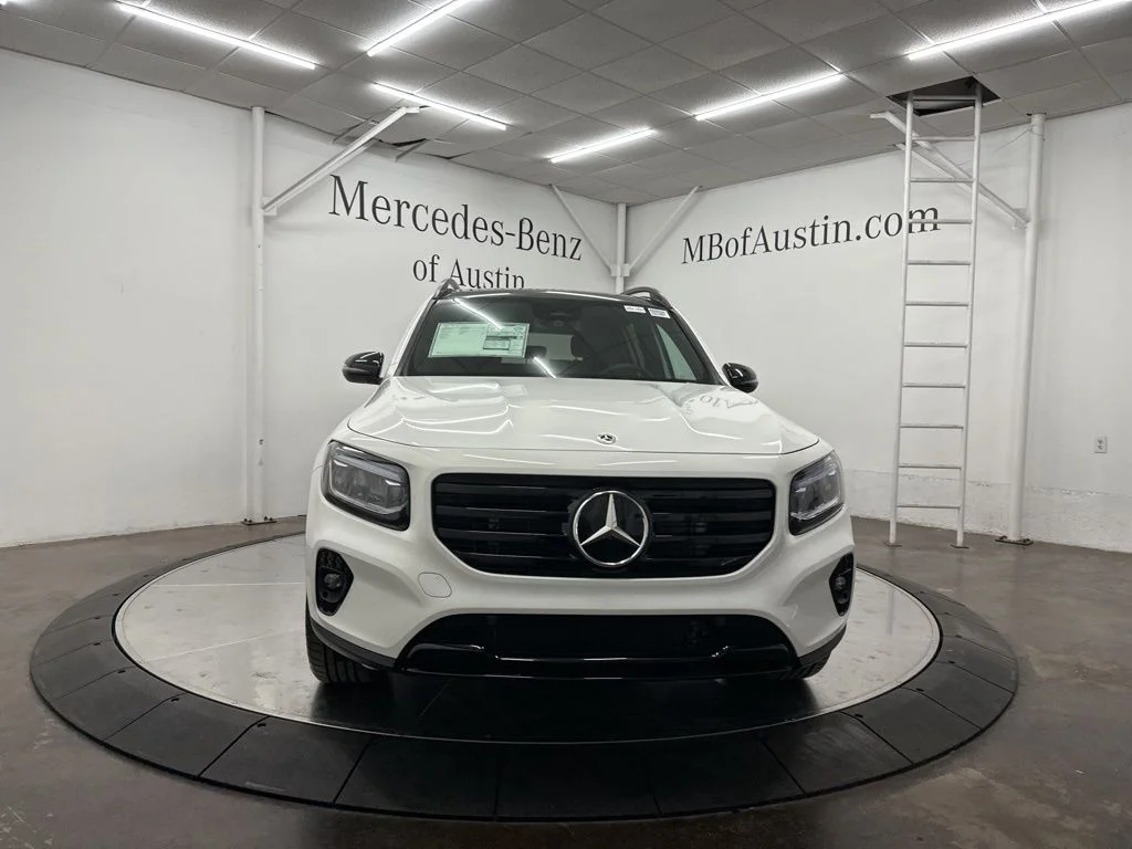 Used 2026 White Mercedes-Benz GLB 250 image 2