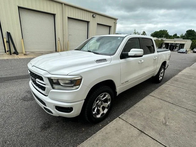 2022 RAM 1500 Big Horn/Lone Star 4x4 Crew Cab 5'7's photo