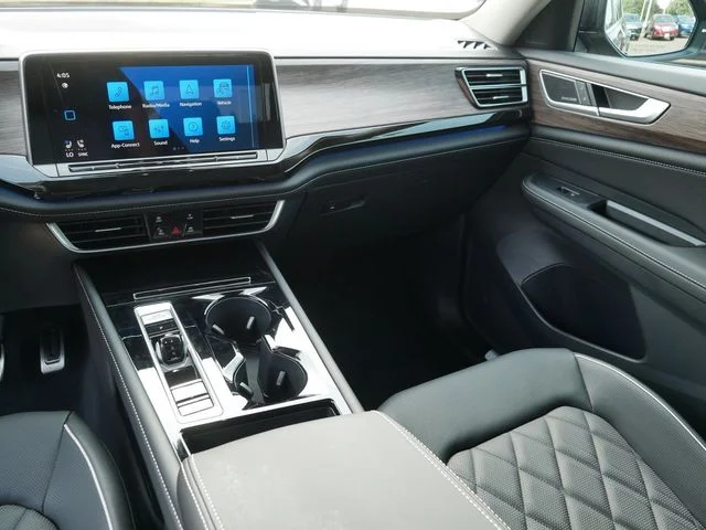 New 2026 Black Volkswagen 2.0T SEL Premium R-Line image 10