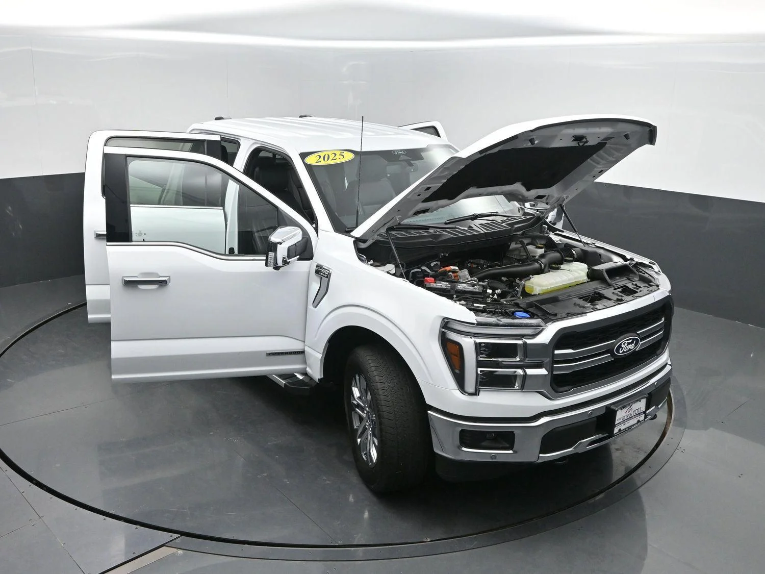 Used 2025 Oxford White Ford LARIAT image 49
