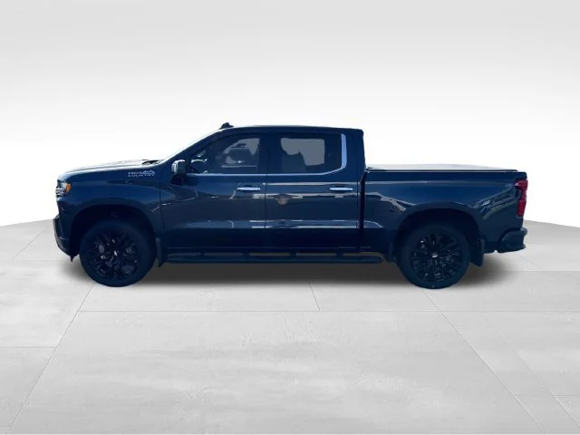 Used 2020 NORTHSKY BLUE METALLIC Chevrolet High Country image 2