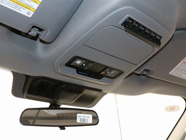 New 2025 Oxford White Ford F-450® XL image 24
