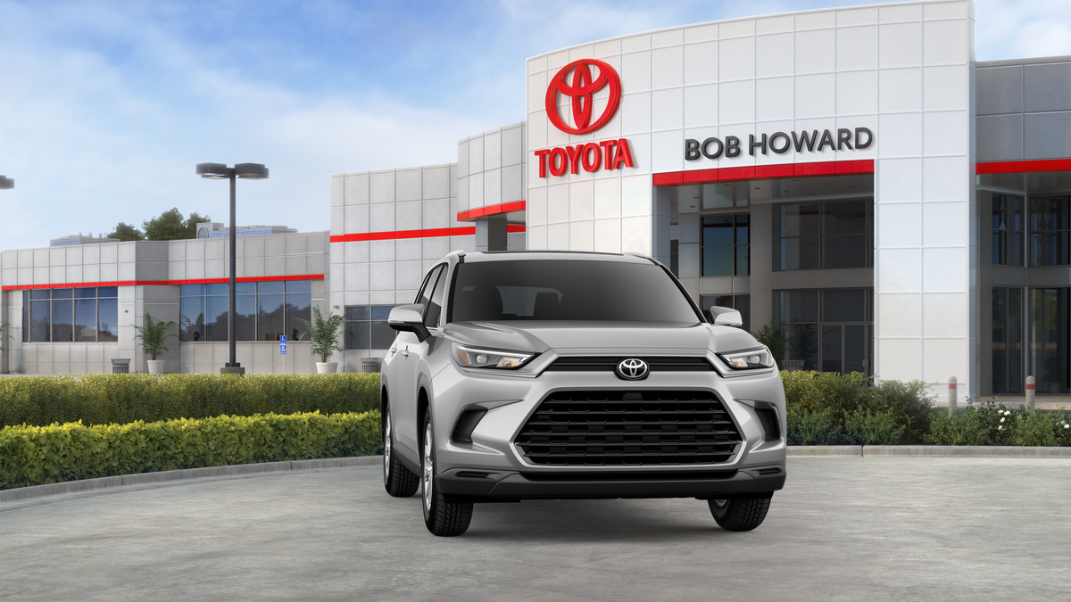New 2026 Celestial Silver Metallic Toyota XLE image 16