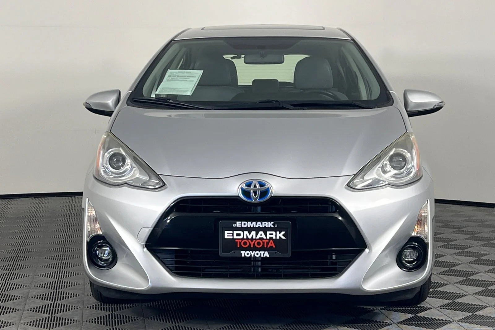 Used 2016 Classic Silver Metallic Toyota Four image 8